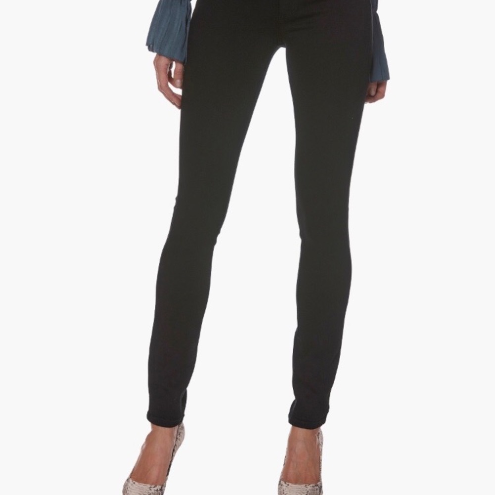 Paige size 26 Hoxton Ultra skinny black jeans